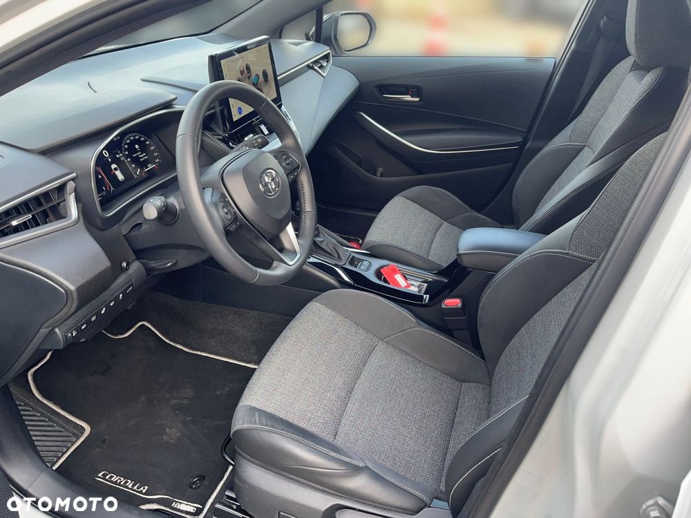 Toyota Corolla 1.8 Hybrid Style - 8