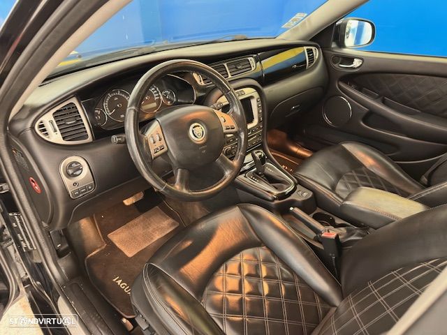 Jaguar X-Type SW 2.2 D Executive Aut. - 10
