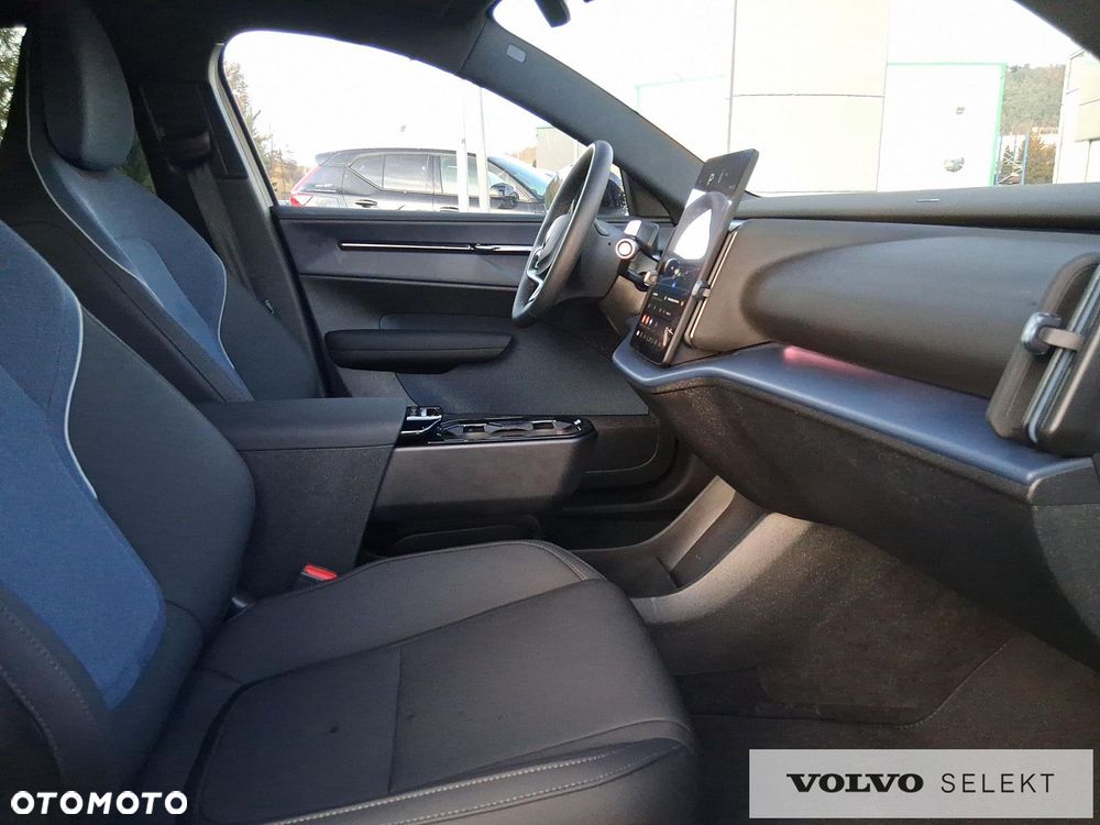 Volvo EX30 - 11