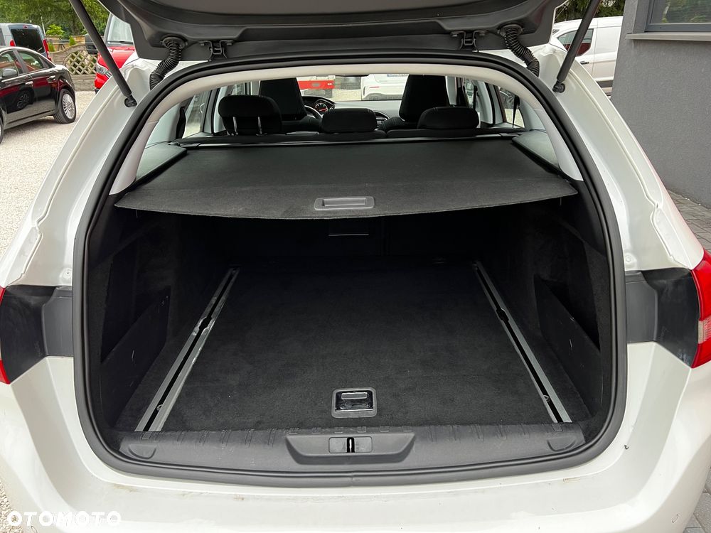 Peugeot 308 BlueHDi 150 Stop & Start Allure - 24