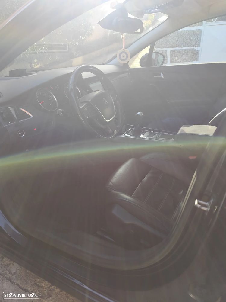 Peugeot 508 SW - 8
