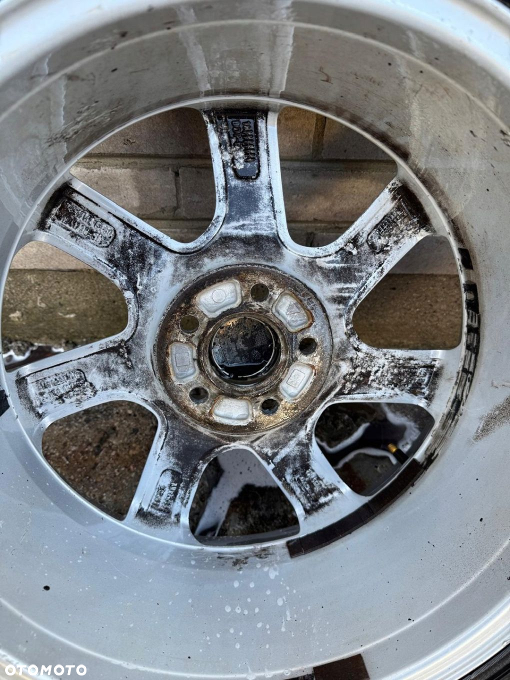 KOŁA FELGI OPONY VOLVO V60 S60 II 2013-2018 215/50 R17 31400291 5X108 - 7