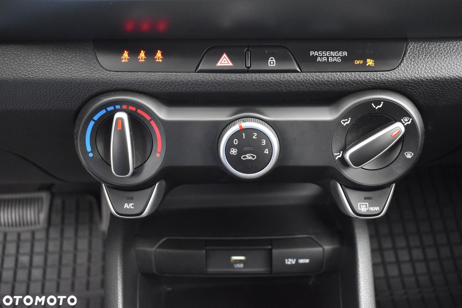 Kia Stonic 1.0 T-GDI M DCT - 22