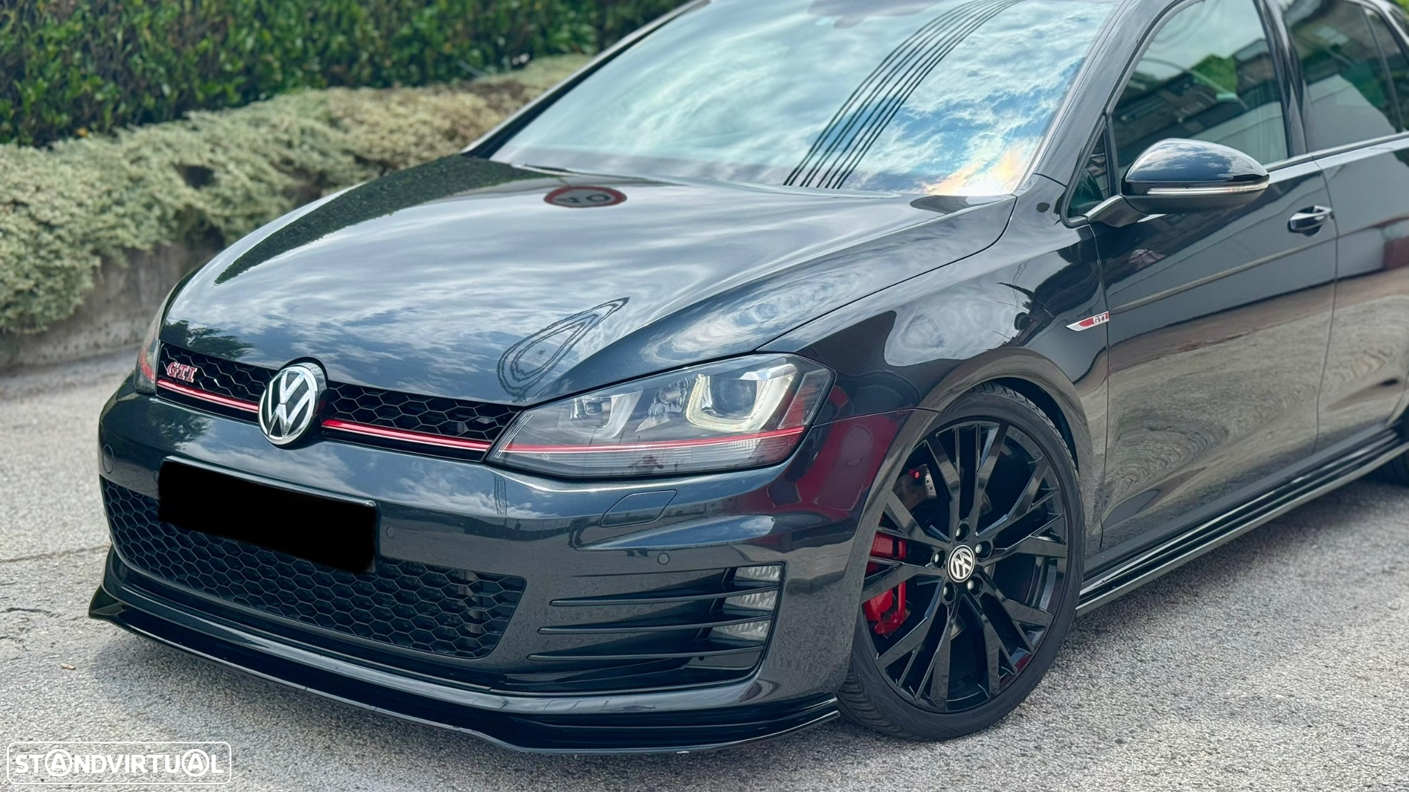 VW Golf 2.0 TSi GTi DSG Performance - 24