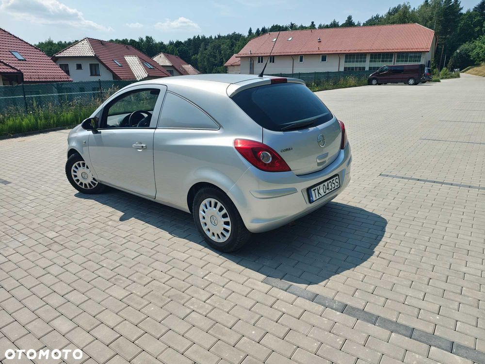 Opel Corsa - 4
