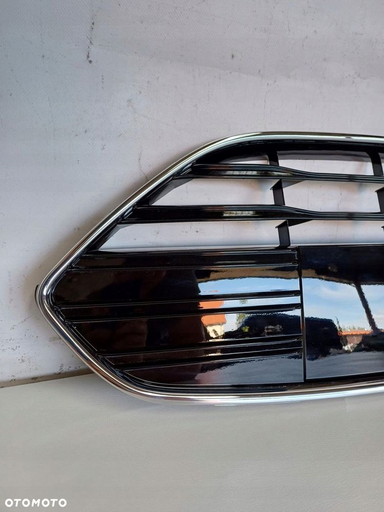 kratka środkowa zderzaka ford b-max 12-17 - 3