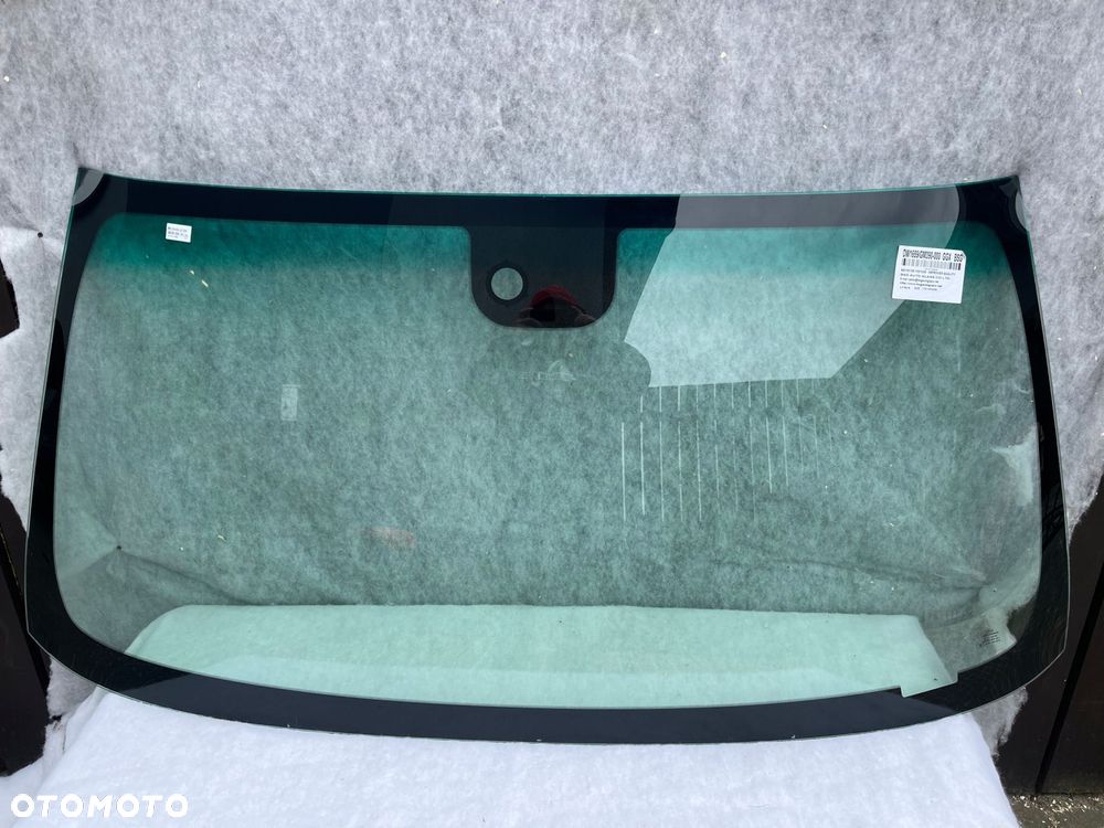 szyba przednia cadillac escalade sensor 2007-2014 - 1