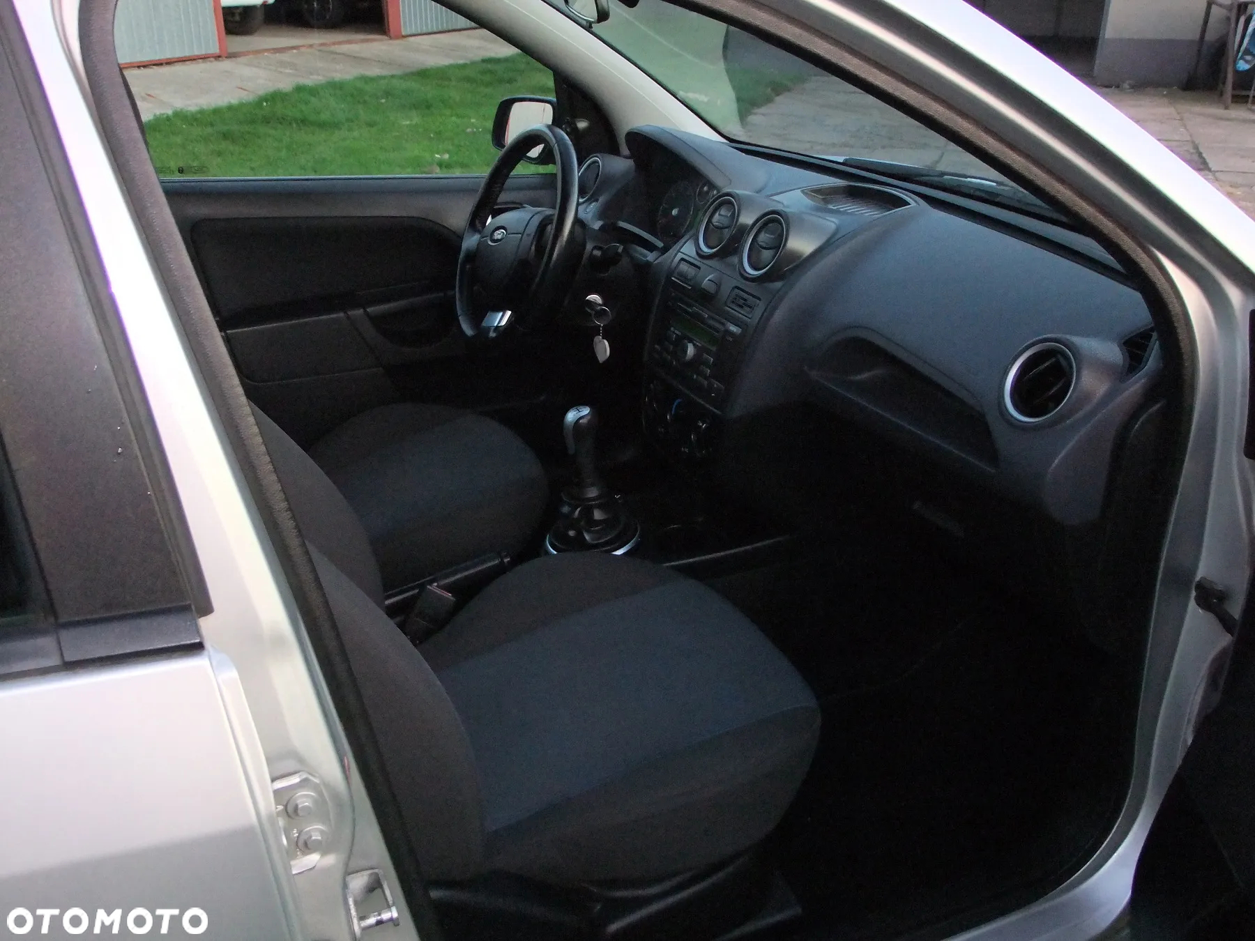 Ford Fiesta - 13