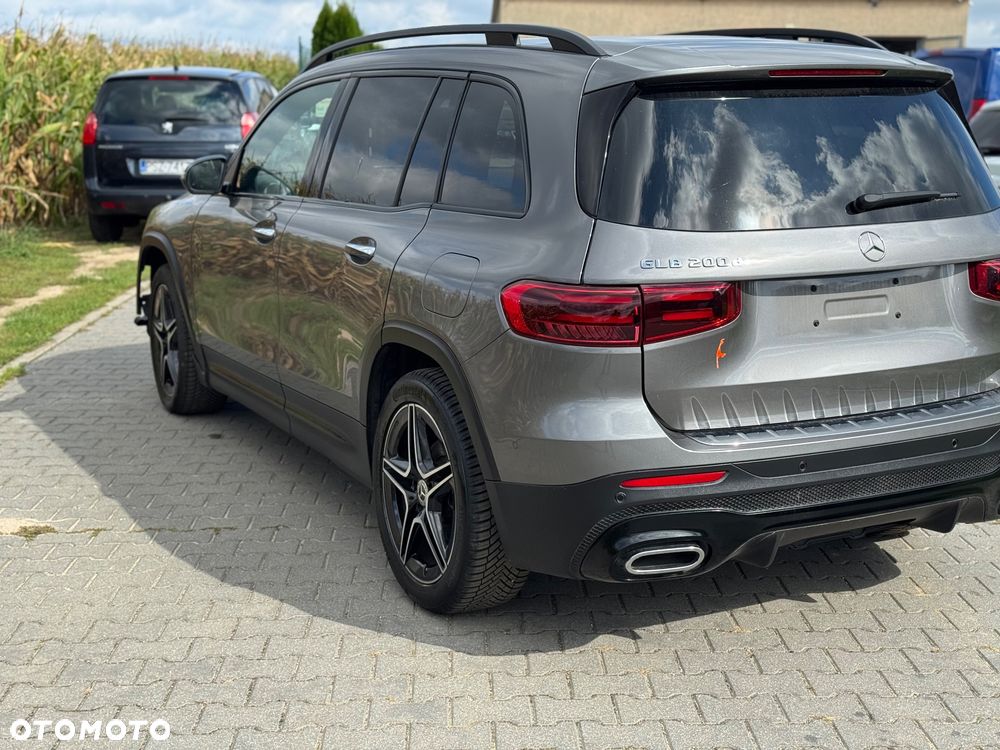 Mercedes-Benz GLB 200 d 4-Matic AMG Line 8G-DCT - 7