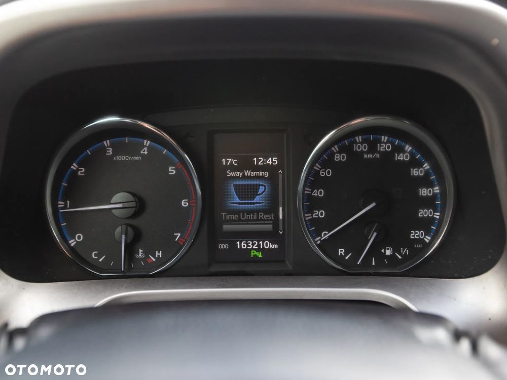 Toyota RAV4 2.0 D-4D 4x2 Start-Stop Executive - 30
