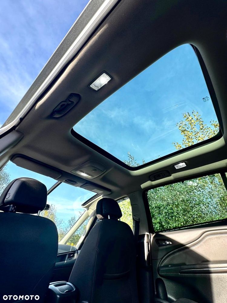 Opel Zafira - 18