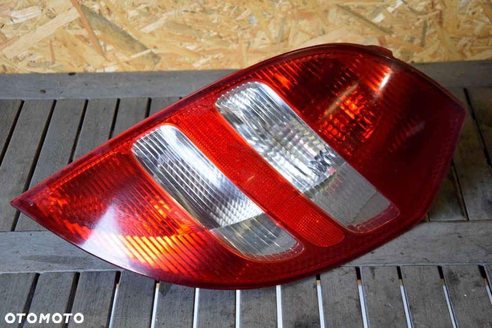 Mercedes A-Klasa W169 Lampa tylna prawa prawy tył EUROPA - 2