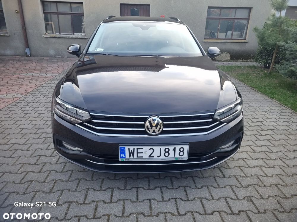 Volkswagen Passat - 8