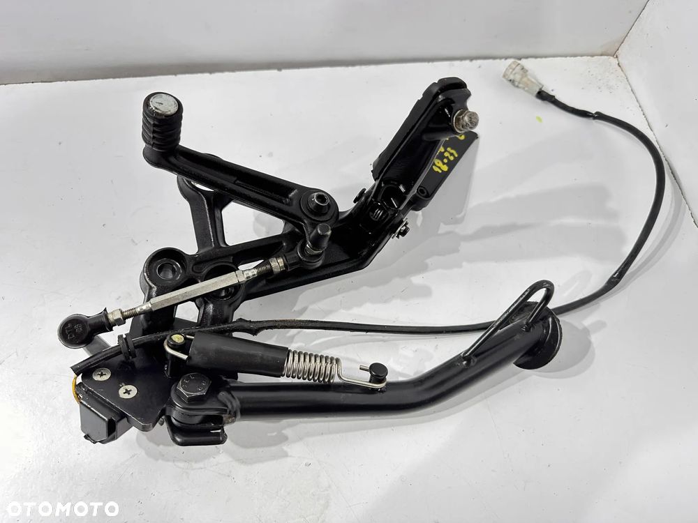 Set podnóżek L Kierowcy KPL    KTM Duke 125   17-23r - 1