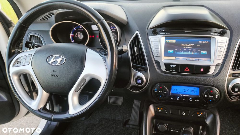 Hyundai ix35 2.0 CRDi 4WD Automatik Premium - 31