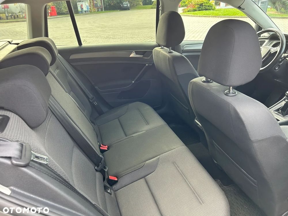 Volkswagen Golf VII 1.4 TSI BMT Comfortline - 18
