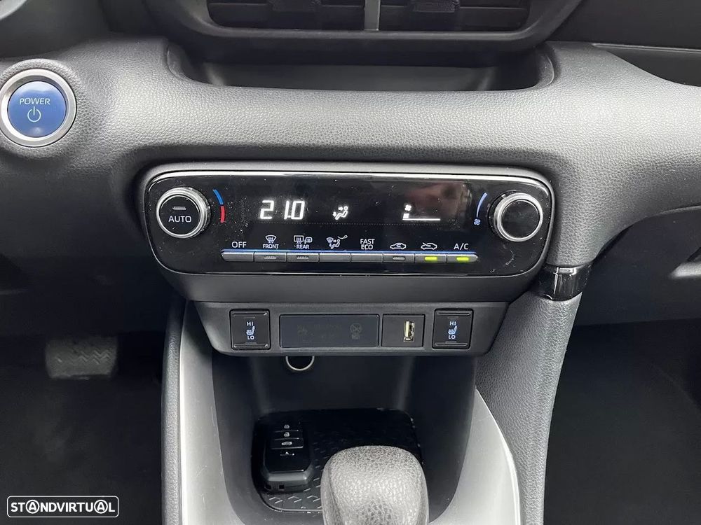 Toyota Yaris 1.5 HDF Comfort Plus - 19