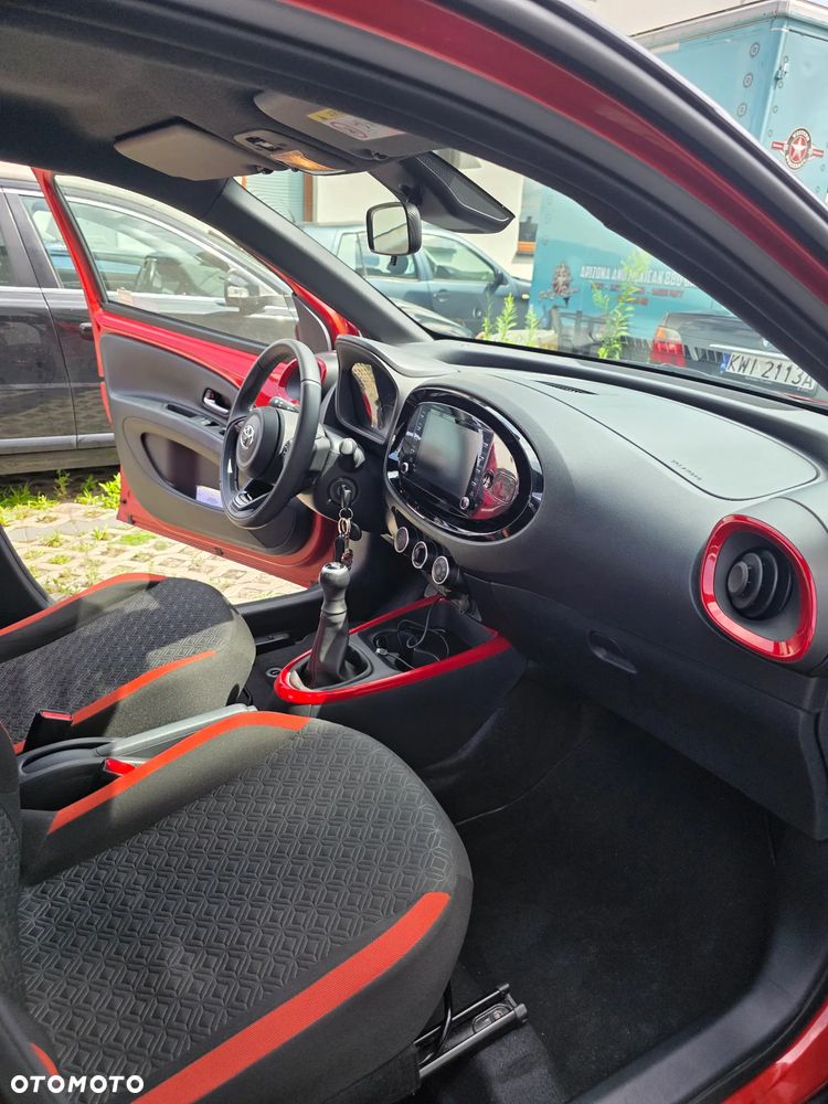 Toyota Aygo X 1.0 VVT-i Style - 8