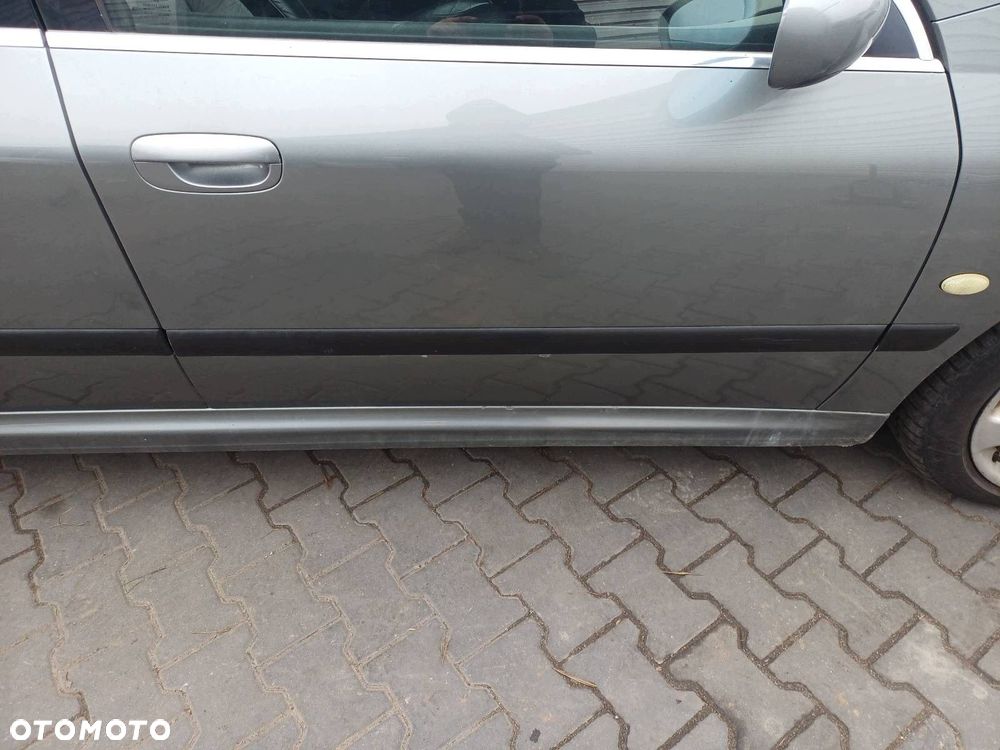 DRZWI KOMPLETNE PRAWY PRZÓD + LUSTERKO PEUGEOT 607 I EZDC - 2