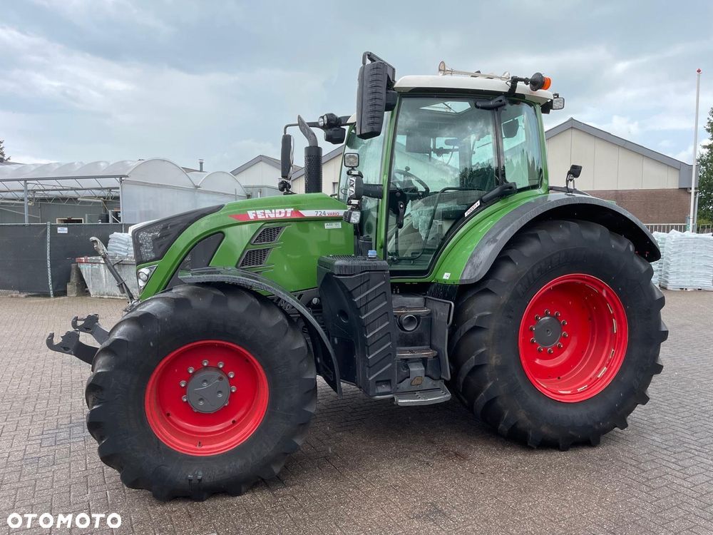 Fendt 724 - 3