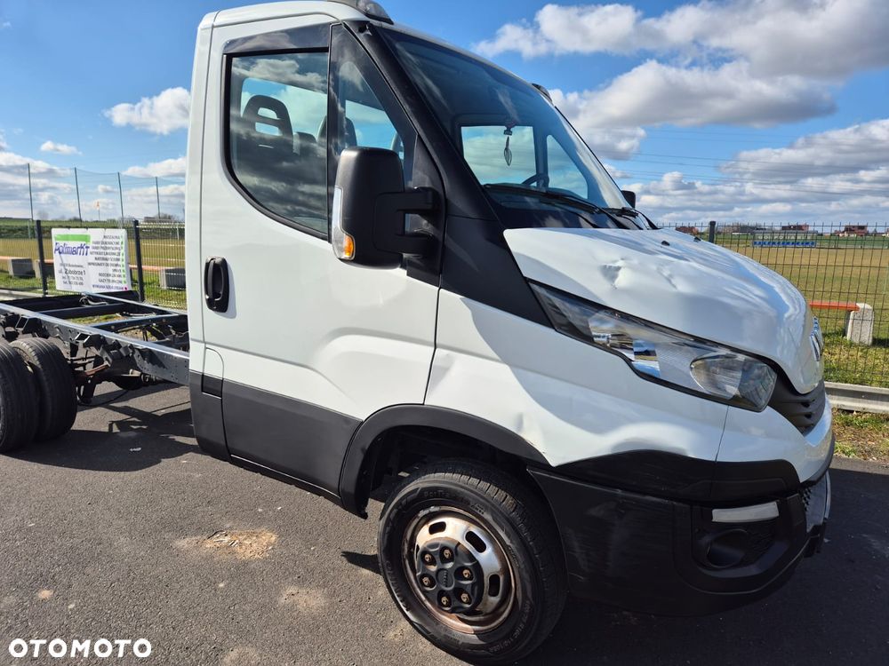 Iveco Daily 35C16 - 16