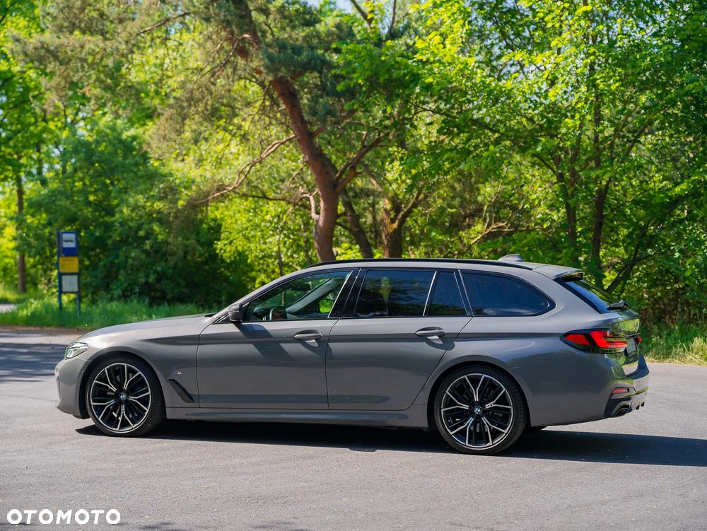 BMW Seria 5 540d xDrive mHEV M Sport sport - 14