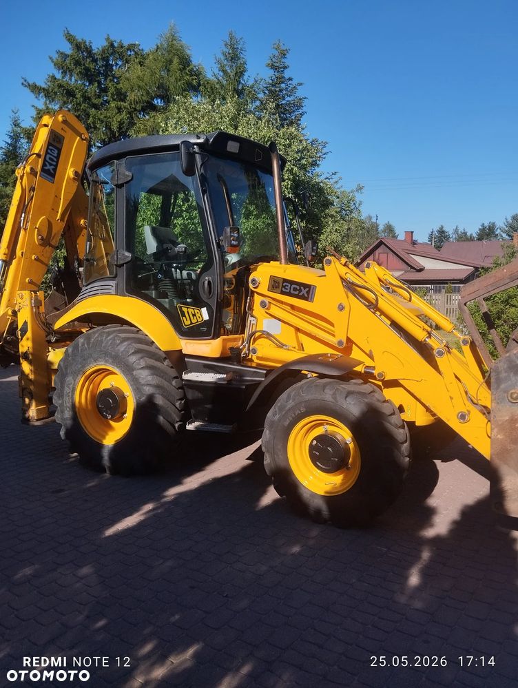 JCB 3Cx Contractor super stan - 25