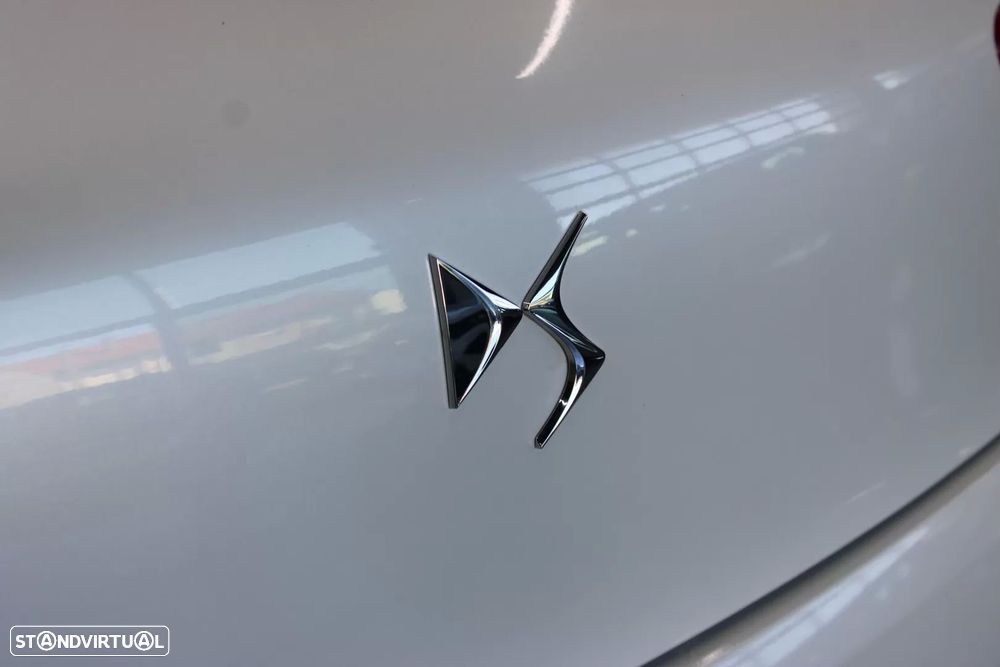 DS DS5 2.0 Hybrid4 Sport Chic - 25
