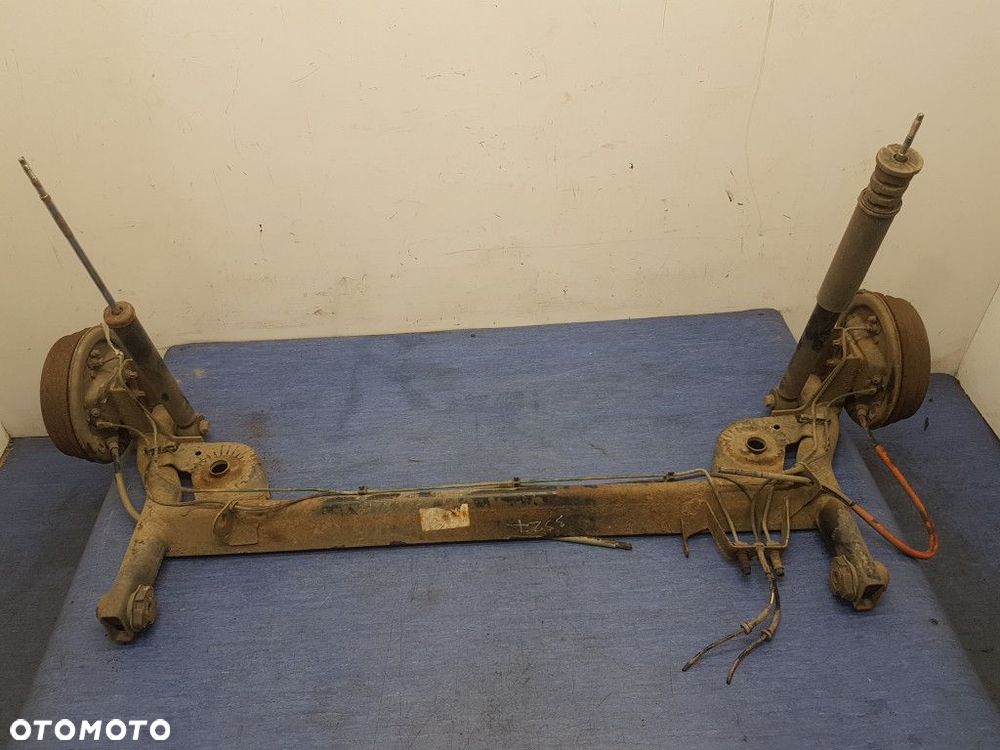 RENAULT CLIO III BELKA ZAWIESZENIA TYŁ