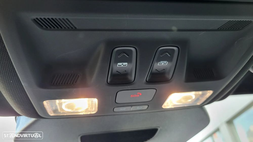 Ford Kuga 2.5 PHEV ST-Line X - 15