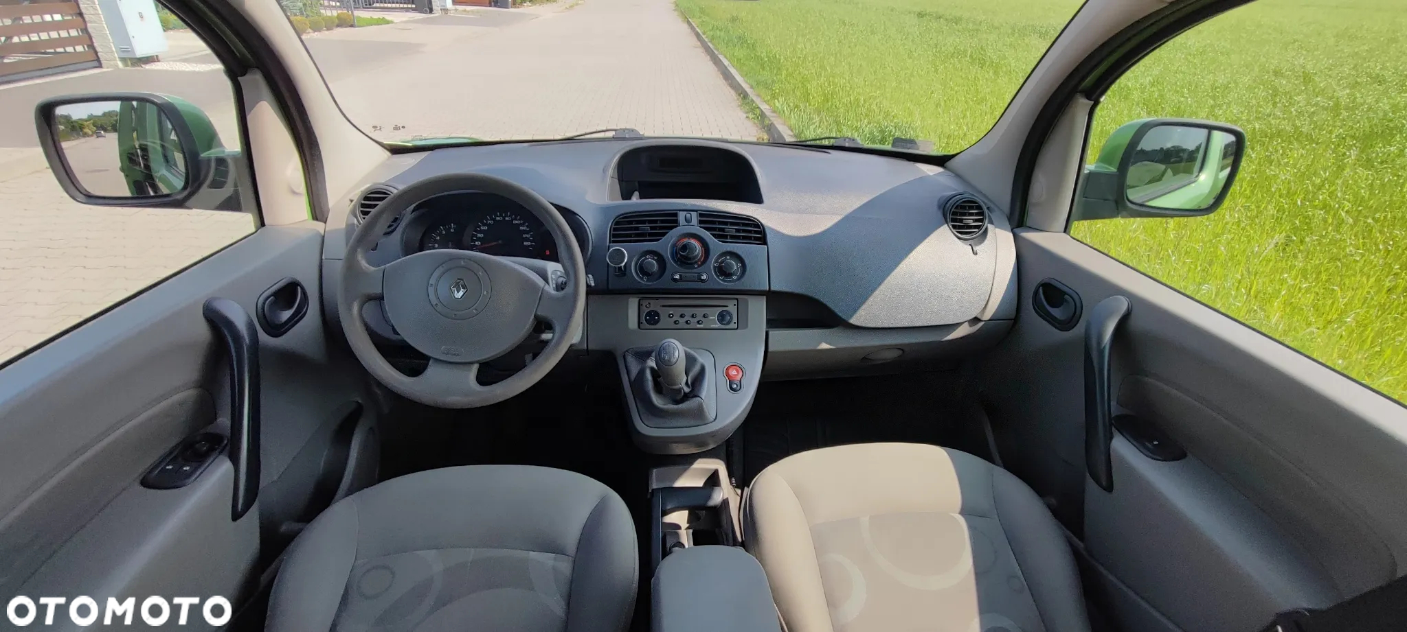 Renault Kangoo 1.6 8V Helios - 24