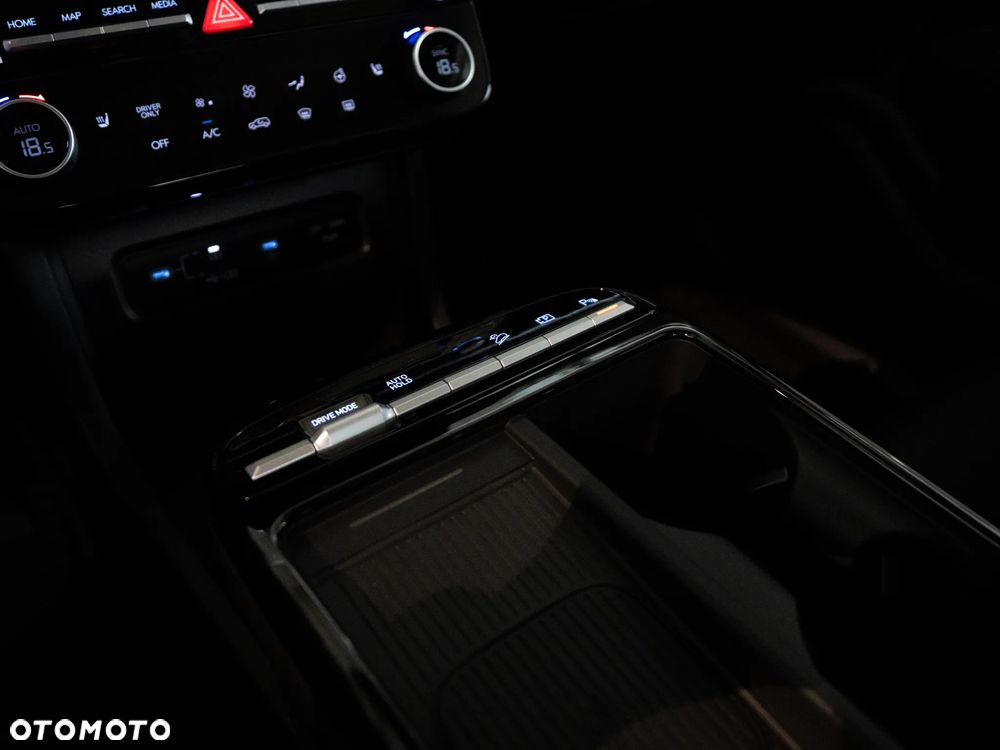 Hyundai Tucson 1.6 T-GDi HEV Smart 2WD - 23