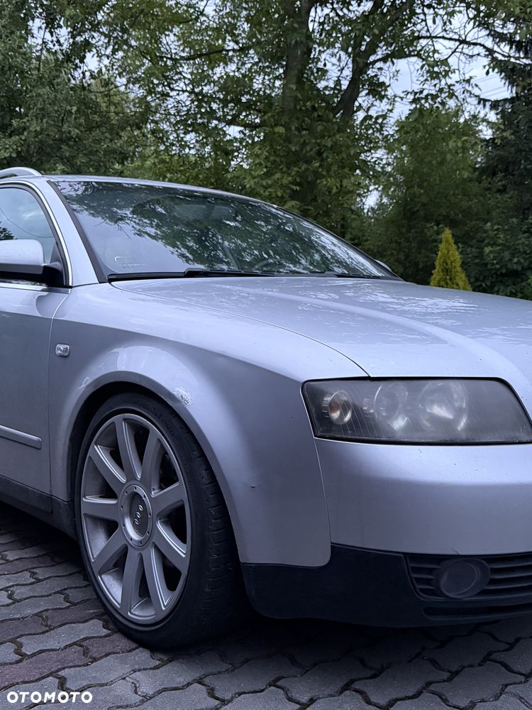 Audi A4 Avant - 9