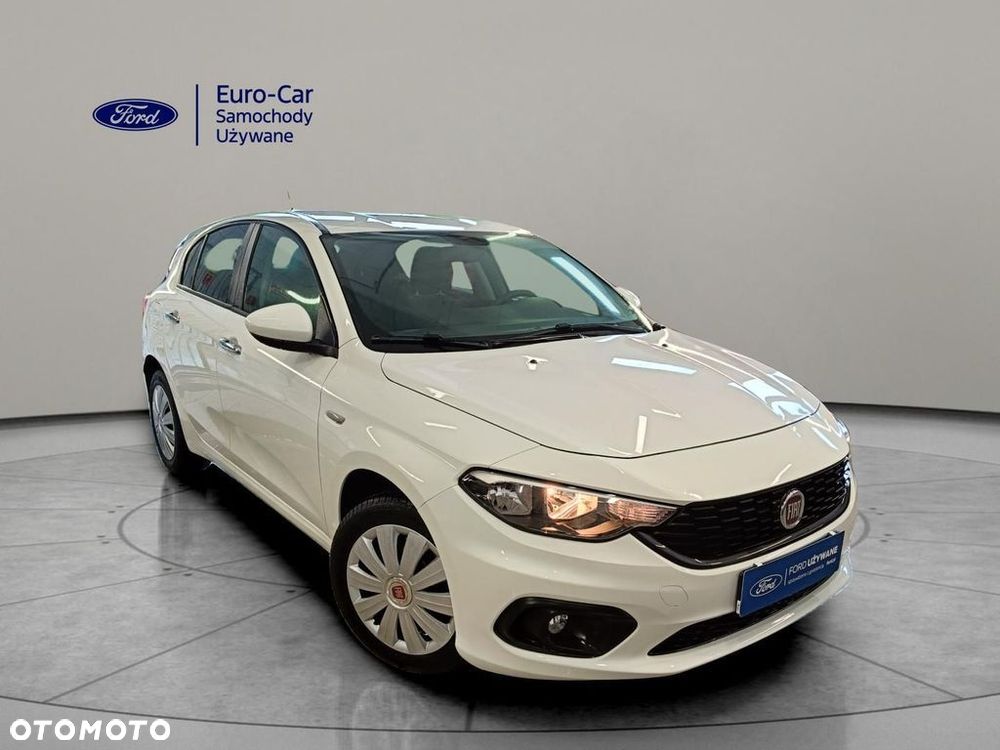 Fiat Tipo 1.4 16v Lounge EU6d - 1