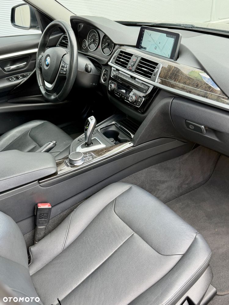 BMW Seria 3 320d Edition Luxury Line Purity - 21