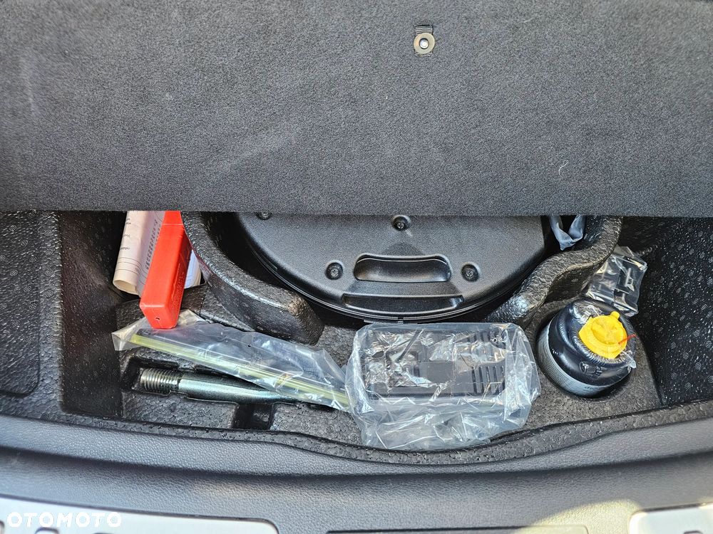 Renault Koleos 2.0 dCi Initiale Paris 4x4 X-Tronic - 16