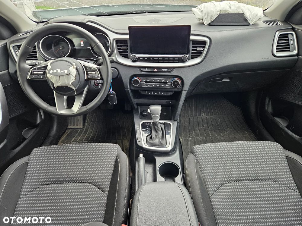 Kia Ceed 1.5 T-GDI DCT7 OPF Spirit - 16