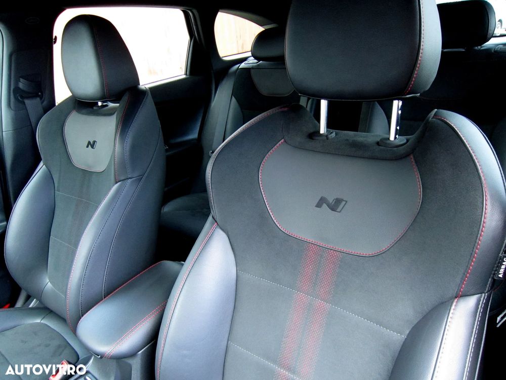Hyundai i30 1.0 T-GDI 48V-Hybrid DCT N-Line - 10
