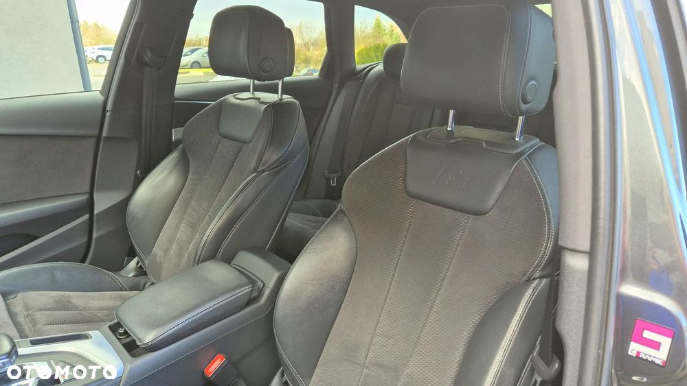 Audi A4 Avant 2.0 TDI Quattro Sport S tronic - 31