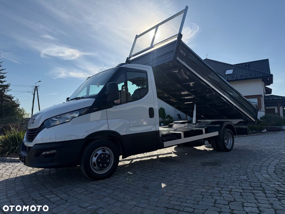 Iveco Daily 35C16 35C15 50C15 35C18 - 12