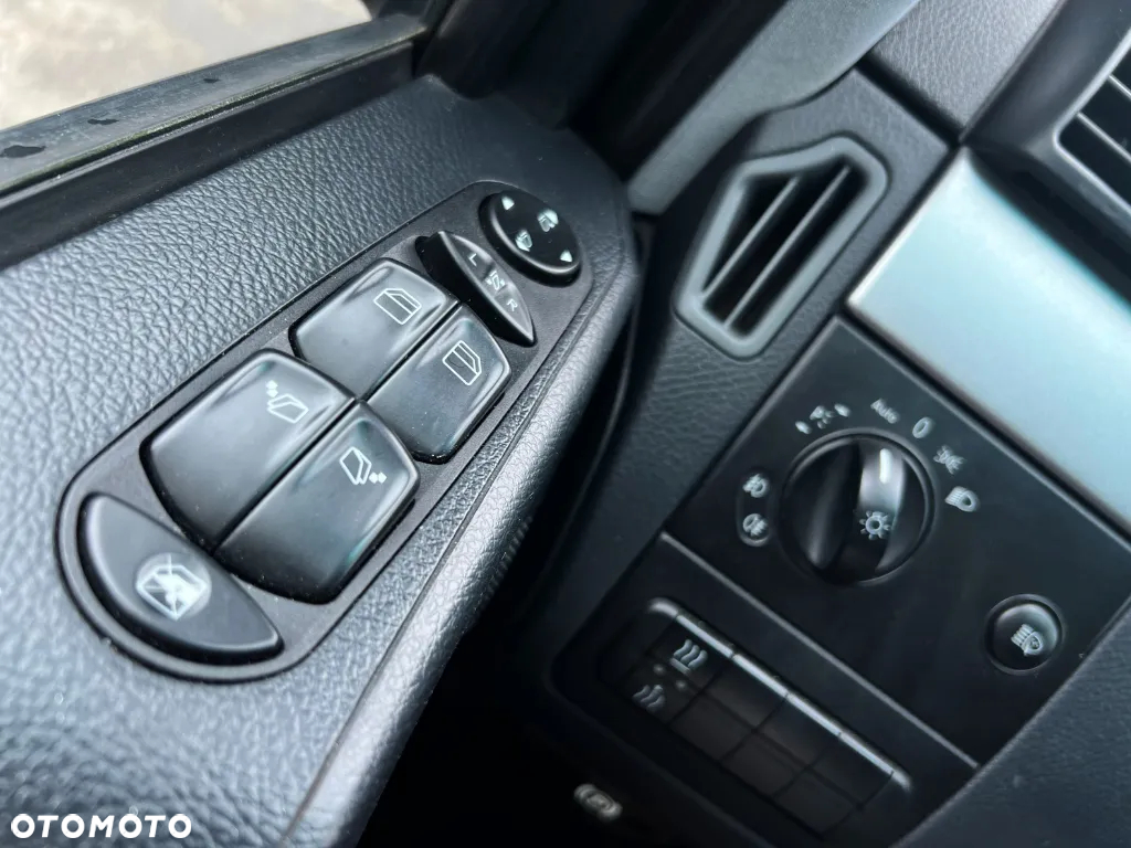 Mercedes-Benz Viano 3.0 CDI Ambiente - 17