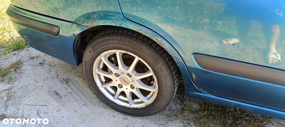 Nissan Almera - 16