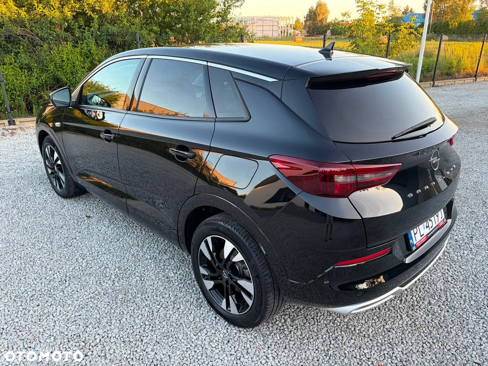 Opel Grandland 1.6 DI Automatik Edition - 11