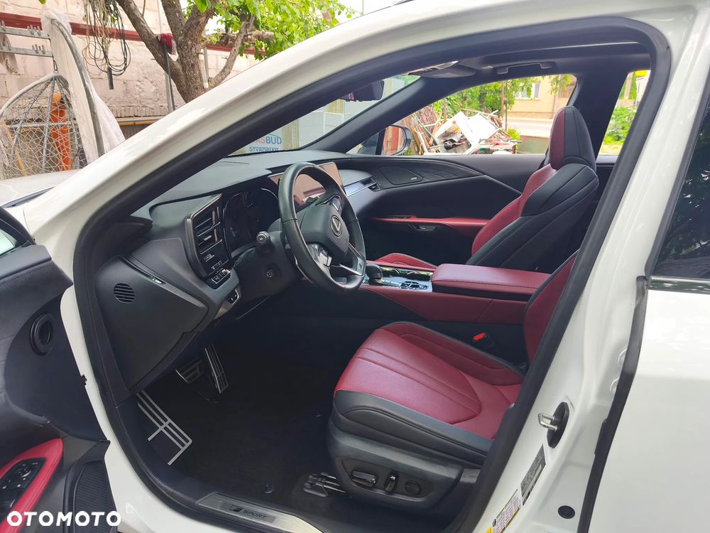 Lexus RX 500h F Sport - 16