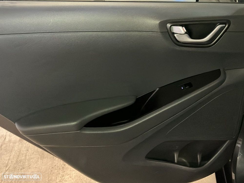 Hyundai Ioniq 28kWh Eletric Tech - 24
