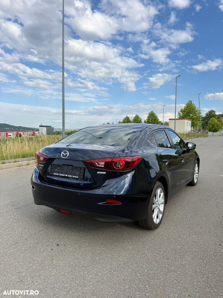 Mazda 3 - 2