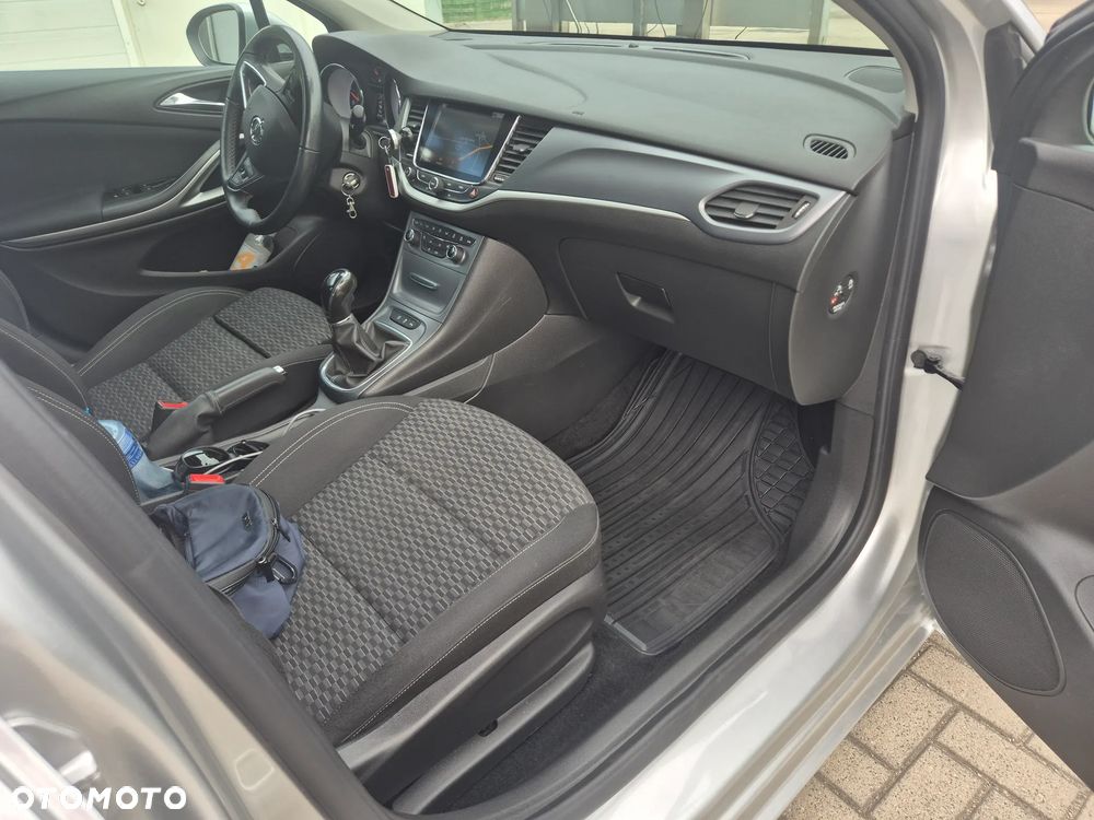 Opel Astra 1.6 CDTI Dynamic - 13