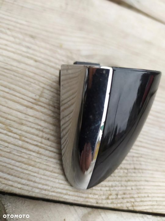 MERCEDES W211 E-KLASA ZAŚLEPKA WKŁADKI KLAMKI 197 - 7