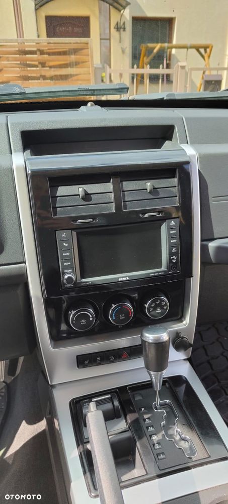 Jeep Liberty 3.7 4x4 - 9
