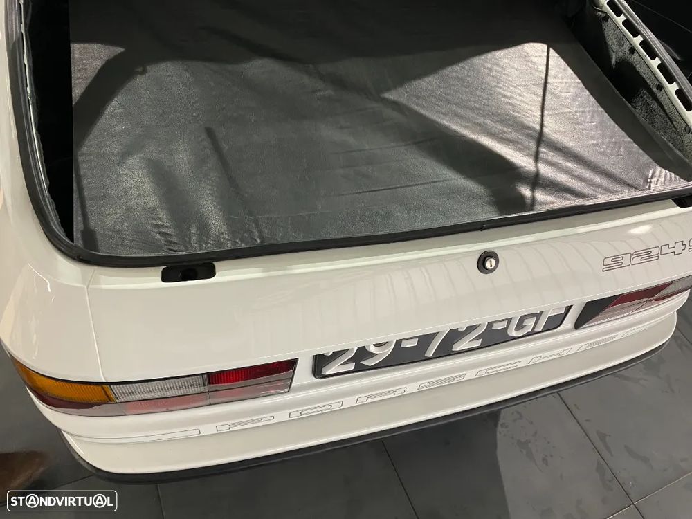 Porsche 924 - 11
